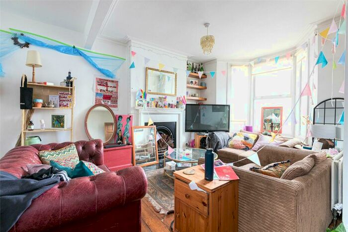 3 Bedroom Terraced House To Rent In Gillespie Road, Highbury, N5