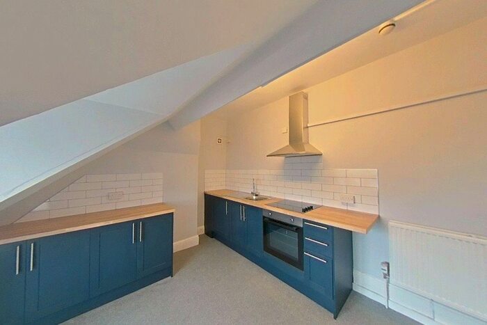 1 Bedroom Flat To Rent In Leicester Road, Loughborough, LE11