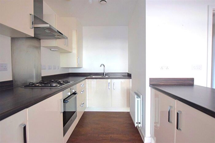 2 Bedroom Flat To Rent In Firepool View, Taunton, Somerset, TA1