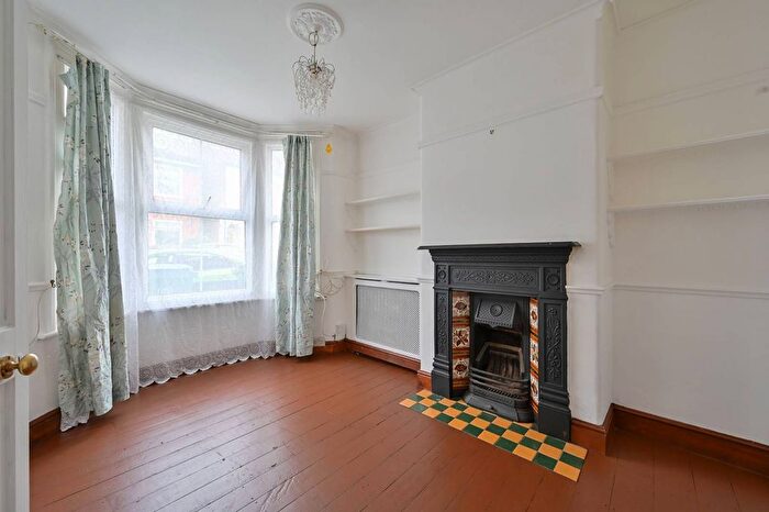 3 Bedroom Terraced House To Rent In Burton Avenue, Watford, WD18