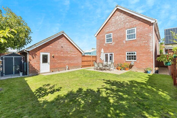 4 Bedroom Detached House For Sale In Cherry Close, Attleborough, Norfolk, NR17
