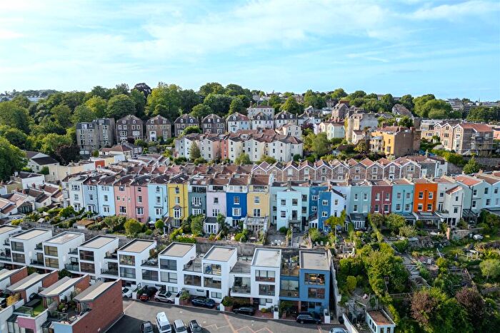 4 Bedroom House For Sale In Clifton Wood Crescent, Cliftonwood, Bristol, BS8