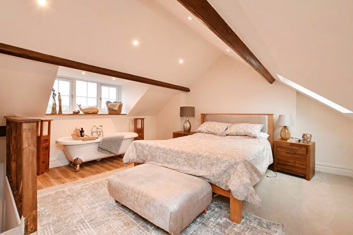 3 Bedroom Terraced House For Sale In Gosber Road, Eckington, Sheffield, S21