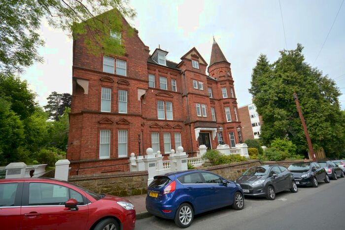 3 Bedroom Flat To Rent In Molyneux Park Road, Tunbridge Wells, TN4