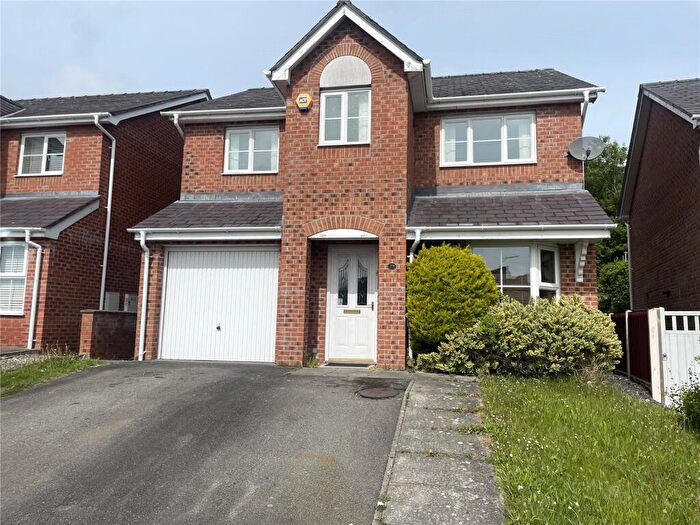 4 Bedroom Detached House To Rent In Maes Berea, Bangor, Gwynedd, LL57