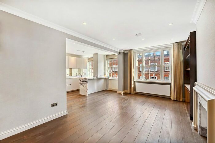 1 Bedroom Flat To Rent In Upper Grosvenor Street, London, W1K