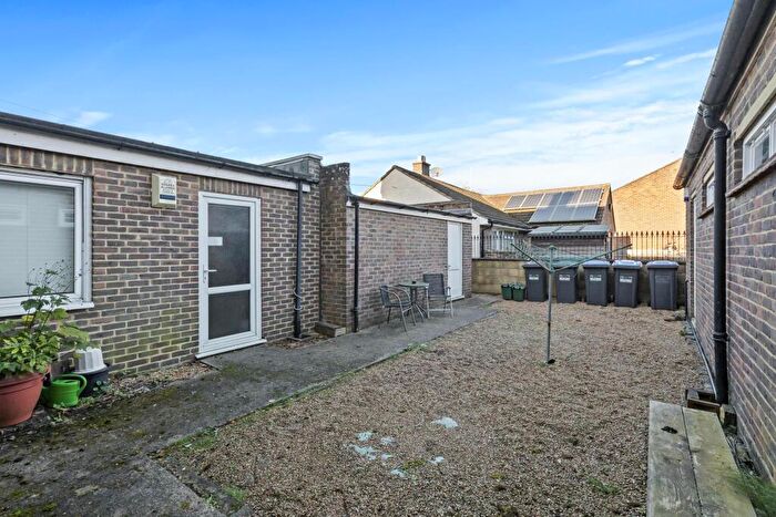 1 Bedroom Flat To Rent In Keymer Road, Hassocks, West Sussex, BN6