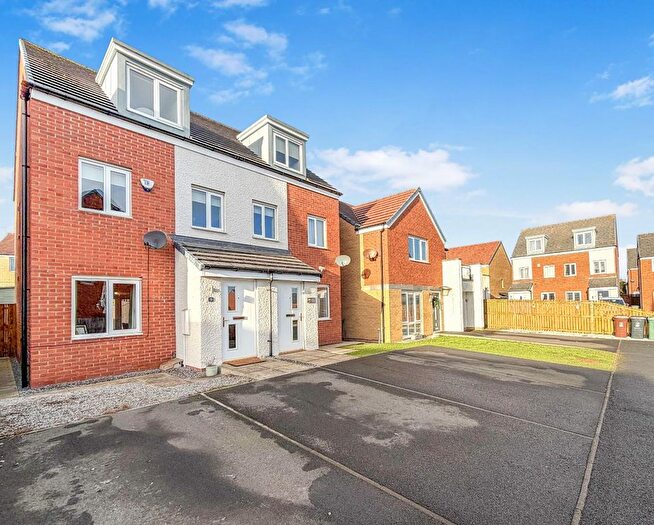 3 Bedroom Semi Detached House For Sale In Celandine Gardens, Bishop Cuthbert, Hartlepool, TS26