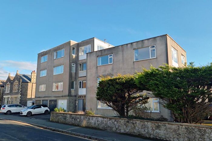 2 Bedroom Flat For Sale In Moorland Road, Weston-Super-Mare, BS23