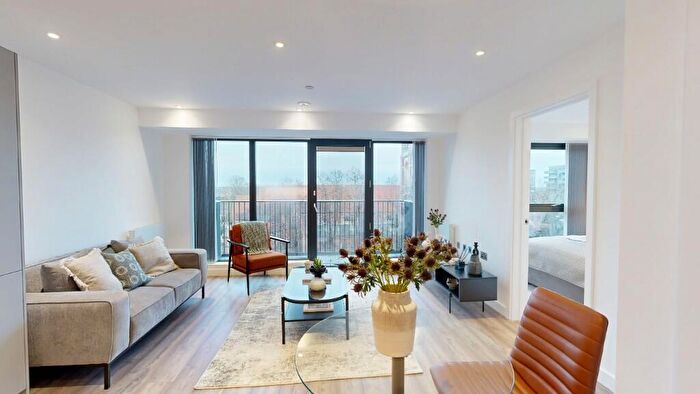 1 Bedroom Apartment To Rent In Aspire, Herschel Street, Slough, SL1