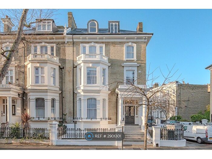 2 Bedroom Flat To Rent In Redcliffe Gardens, London, SW10