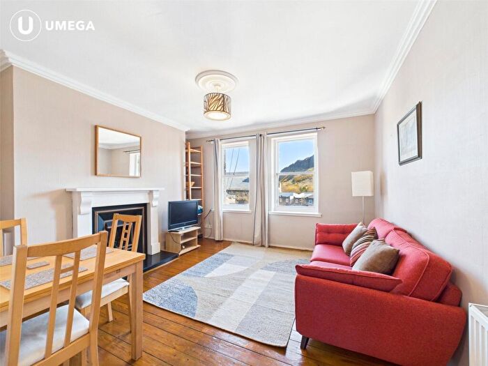 2 Bedroom Apartment To Rent In Pleasance, Newington, Edinburgh, EH8