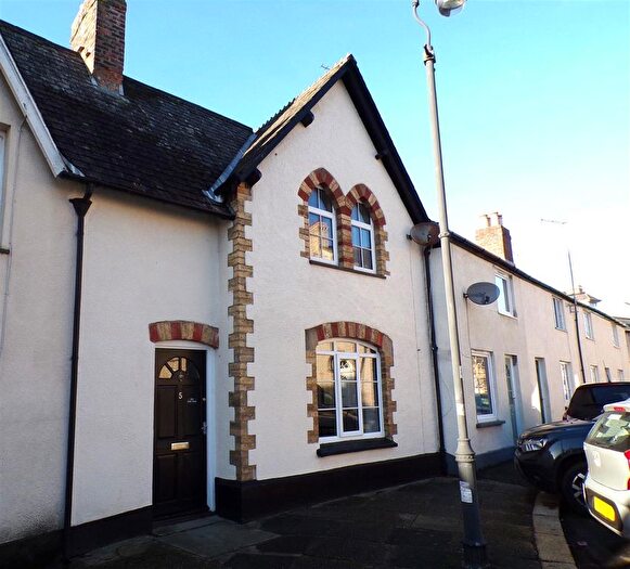 2 Bedroom Property To Rent In Pilton Street, Barnstaple, EX31