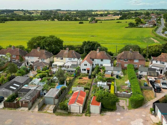 4 Bedroom Semi-Detached House For Sale In Brook Lane Cottages, Sellindge, Ashford, Kent, TN25