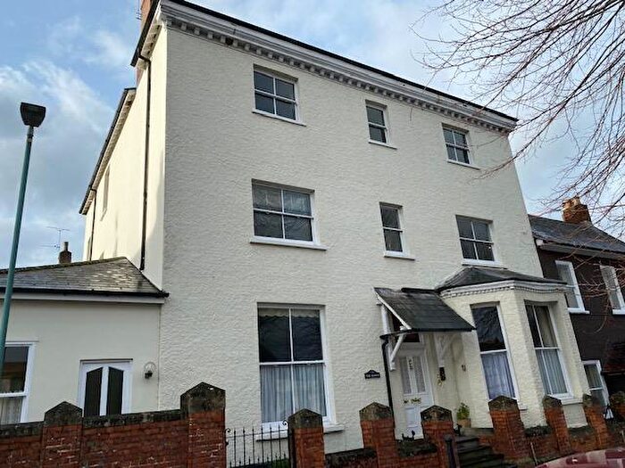 2 Bedroom Apartment To Rent In High Street, Newnham, GL14