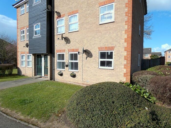 2 Bedroom Flat To Rent In Ben Culey Drive, Thetford, IP24