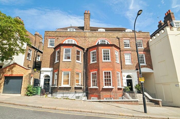 1 Bedroom Flat To Rent In Pond Street, Belsize Park, NW3
