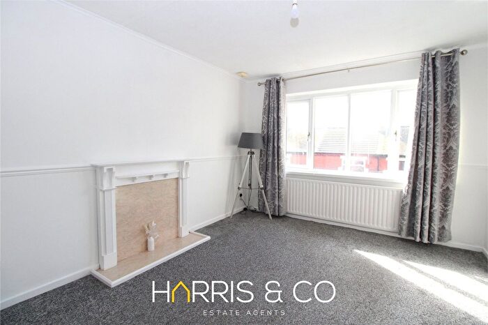 2 Bedroom Flat For Sale In Walmsley Street, Fleetwood, Lancashire, FY7