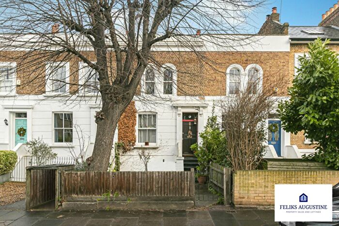 1 Bedroom Flat To Rent In Ashburnham Grove, Greenwich, SE10