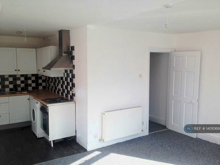 1 Bedroom Flat To Rent In Russian Drive, Liverpool, L13
