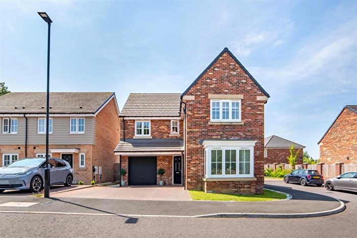 4 Bedroom Detached House For Sale In Maple Avenue, Newcastle Upon Tyne, NE15