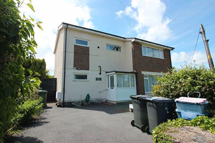 4 Bedroom Detached House For Sale In Lon Goch, Amlwch, LL68