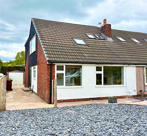 4 Bedroom House To Rent In Pasturelands Drive, Billington, Clitheroe, Lancashire, BB7
