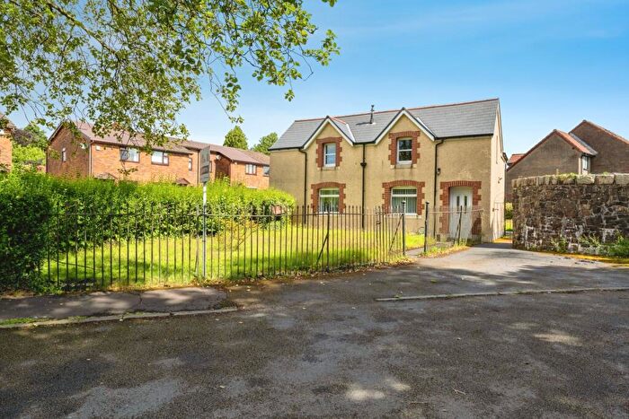 3 Bedroom Detached House For Sale In Cemetery Road, Treboeth, Swansea, SA5