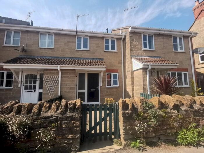 2 Bedroom Terraced House To Rent In North Street, Martock, TA12