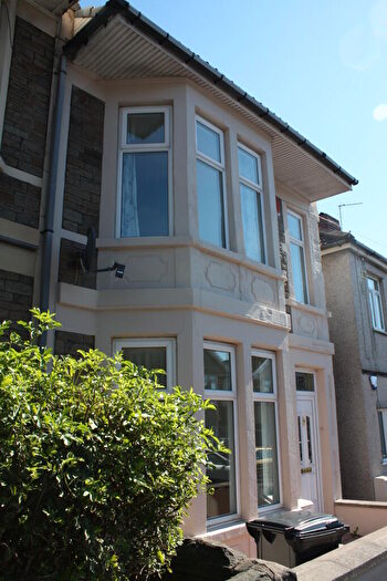 6 Bedroom House To Rent In Toronto Road, Horfield, South West, BS7