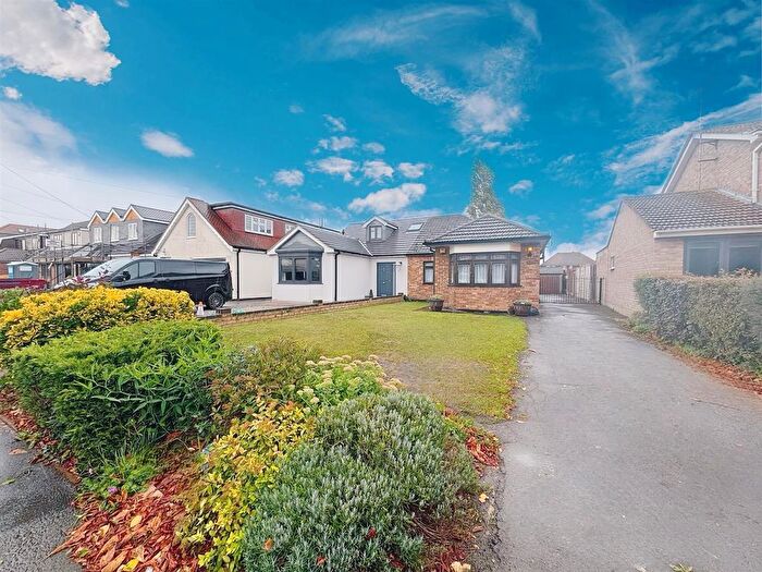 2 Bedroom Semi-Detached Bungalow For Sale In Church Lane, Bulphan, Upminster, RM14
