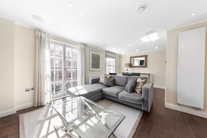 2 Bedroom Flat To Rent In Peony Court, SW10