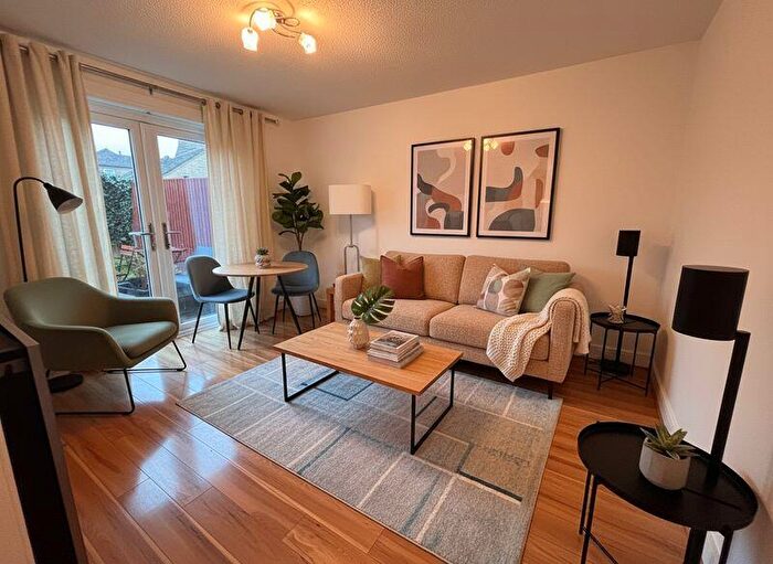 1 Bedroom Flat For Sale In Calder Close, Keynsham, Bristol, BS31