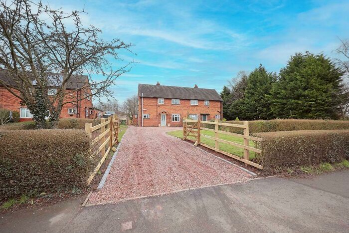 3 Bedroom Semi-Detached House For Sale In Northlands, Woore, Staffs, CW3