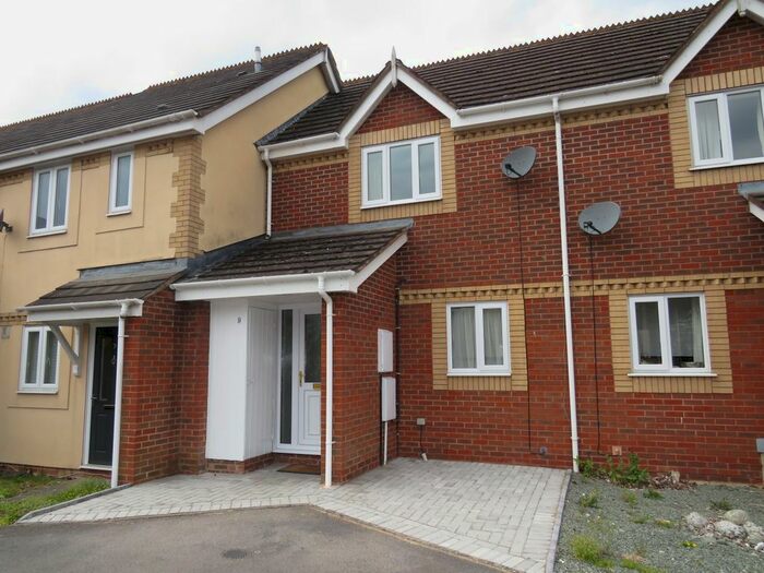 2 Bedroom Property To Rent In Webbington Road, Pewsham, Chippenham, SN15