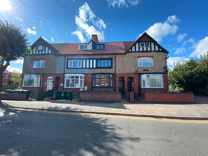 Studio To Rent In Earlsdon Avenue North, Coventry, CV5