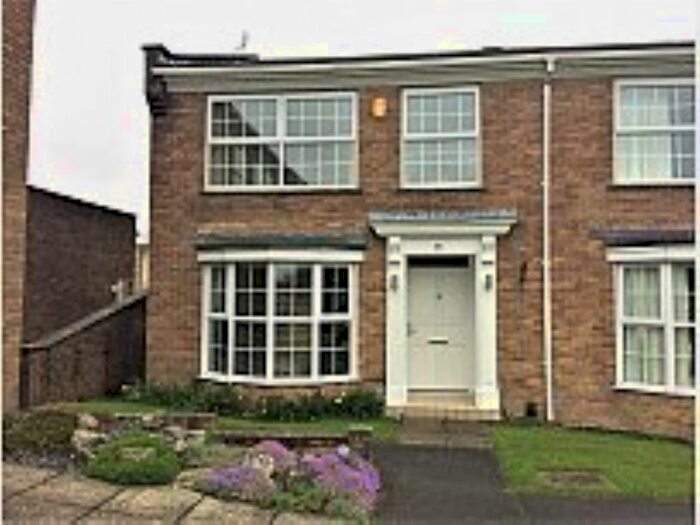 3 Bedroom Property To Rent In Wedgwood Drive, Lilliput, Poole, BH14