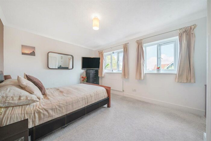 2 Bedroom Semi-Detached House For Sale In Pilgrims Way, Nyetimber, PO21