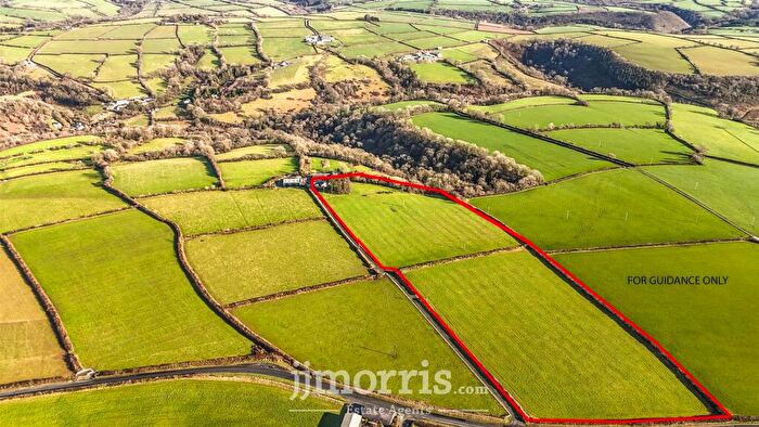 4 Bedroom Smallholding For Sale In Cwmbach, Whitland, SA34