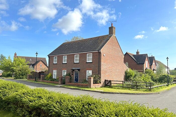 4 Bedroom Detached House For Sale In Ashbrook Walk, Lytchett Minster, Poole, BH16