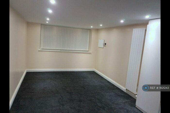 1 Bedroom Flat To Rent In Astley, Tyldesley, Manchester, M29