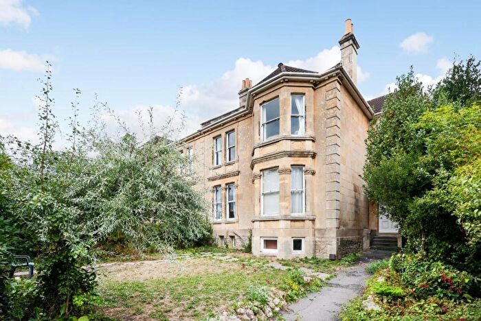 5 Bedroom Flat To Rent In Newbridge Hill, Bath, BA1