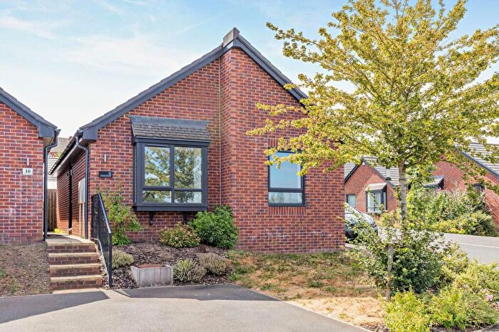 2 Bedroom Bungalow For Sale In Jacques Orchard, South Normanton, Alfreton, DE55
