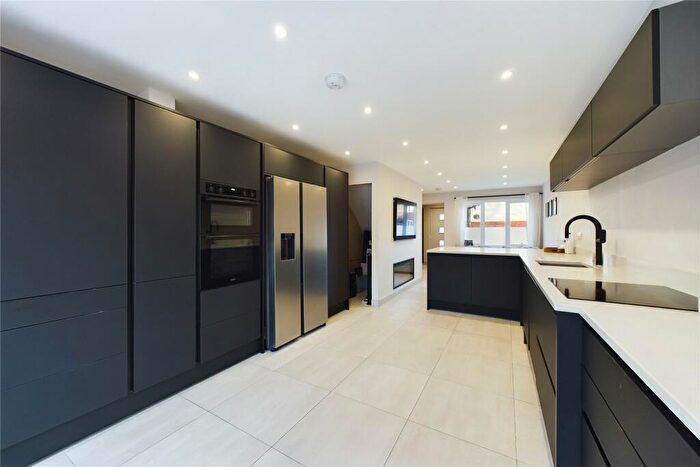3 Bedroom Terraced House For Sale In Nightingale Close, Farnborough, Hampshire, GU14