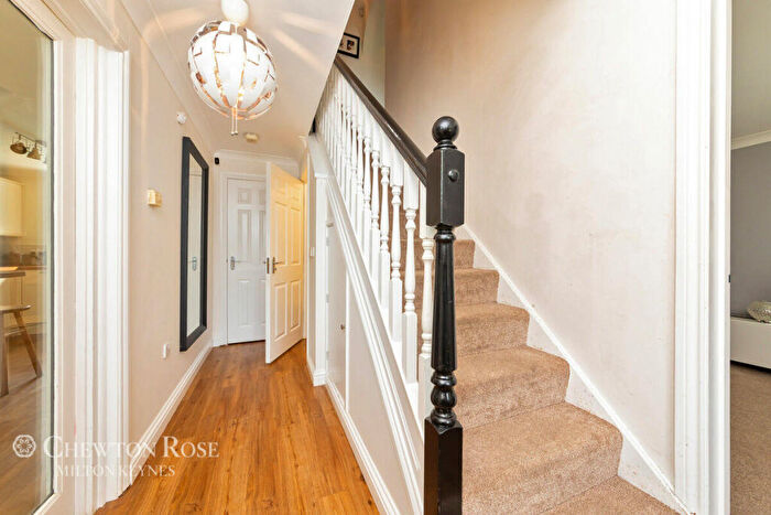5 Bedroom Town House For Sale In Newport Road, Woburn Sands, MK17