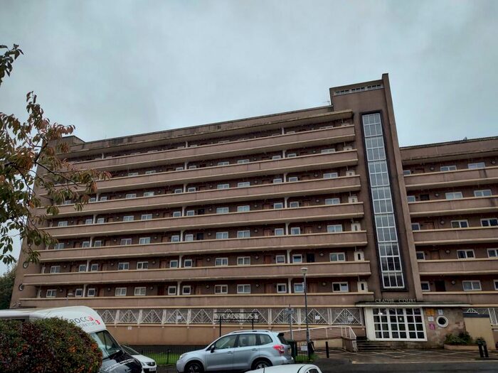 1 Bedroom Flat To Rent In Laurel Street, Glasgow, G11