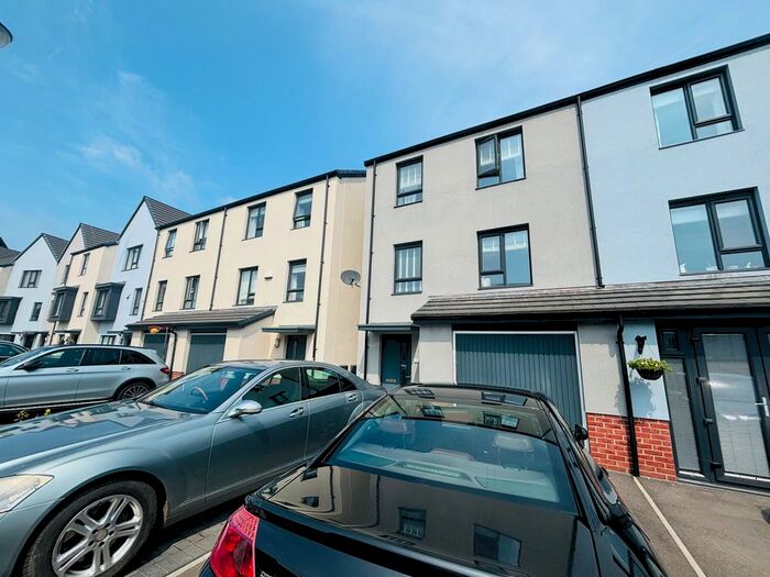 4 Bedroom Property To Rent In Heol Ty Draw, Barry, CF62