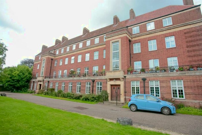 1 Bedroom Apartment To Rent In Woodstock Close, Oxford, OX2