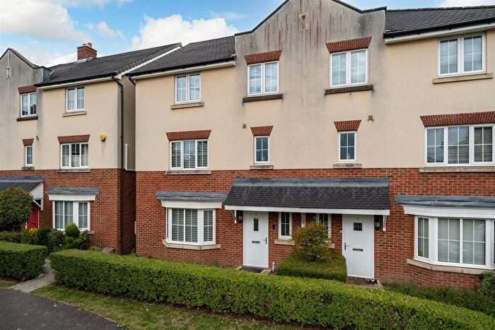 5 Bedroom Semi Detached House For Sale In Scarborough Drive, Croxley Green, WD3