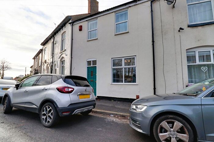 1 Bedroom Semi-Detached Bungalow To Rent In Prestwood Road, Wolverhampton, WV11